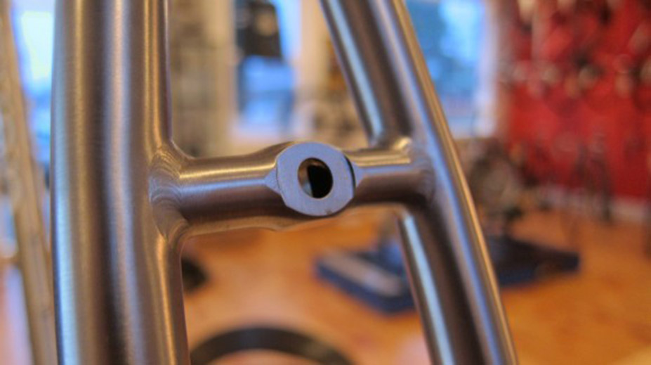 seat stay bridge