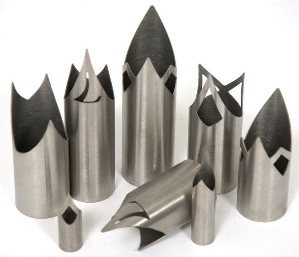 laser cut titanium lugs for a 622