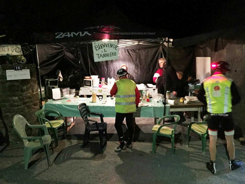 A feed zone at night