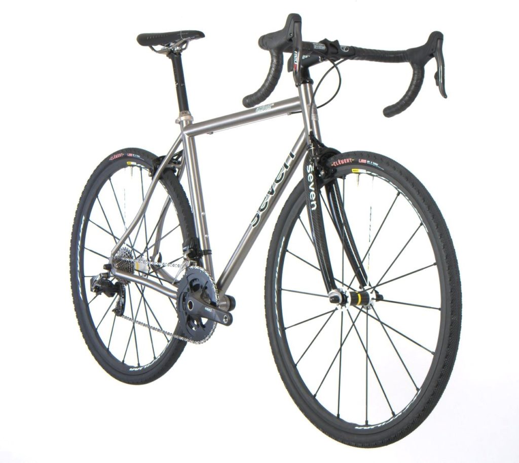 RedSky with caliper brakes amply clearing Clement LAS 33c tires