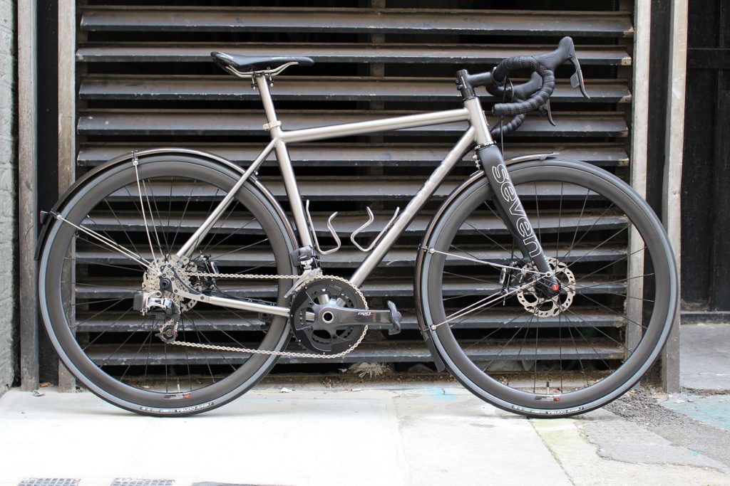 Seven Axiom SL with blasted decals