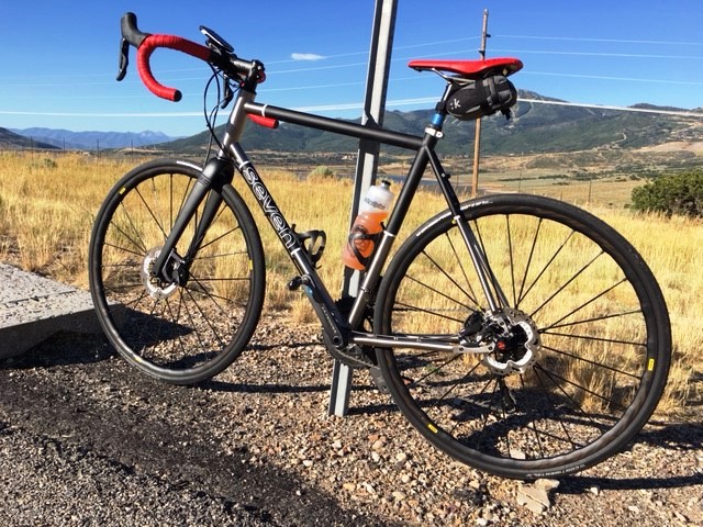 Seven Axiom SL in flat black