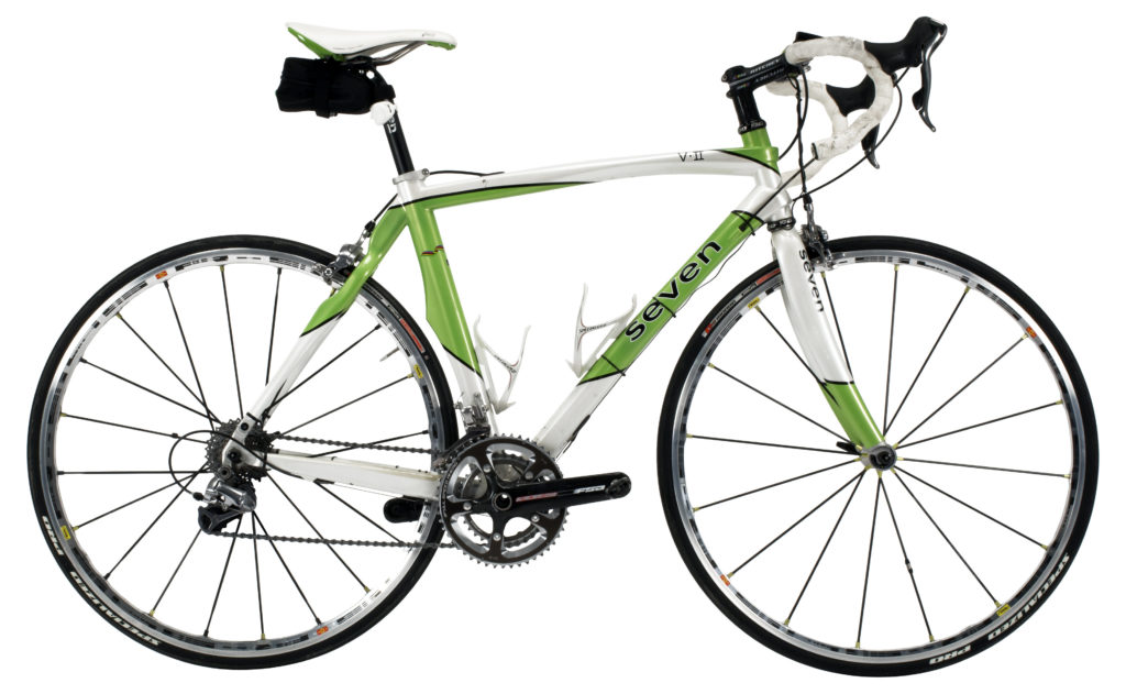 Seven V-II in pearlescent white, green panels