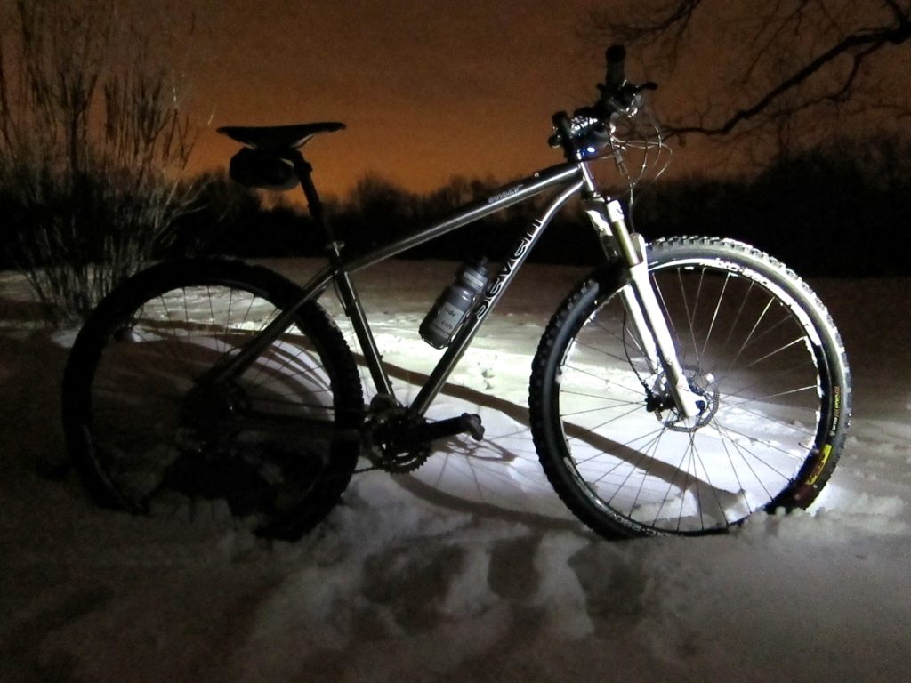 A Seven Expat in the night snow