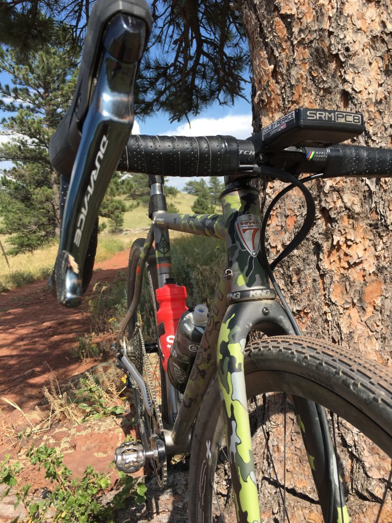 detail of the custom camoflaged paint scheme on and Evergreen SLX