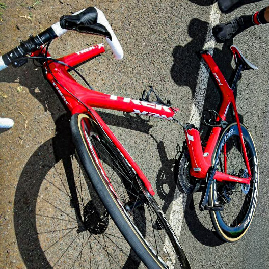Trek carbon frame failure crash