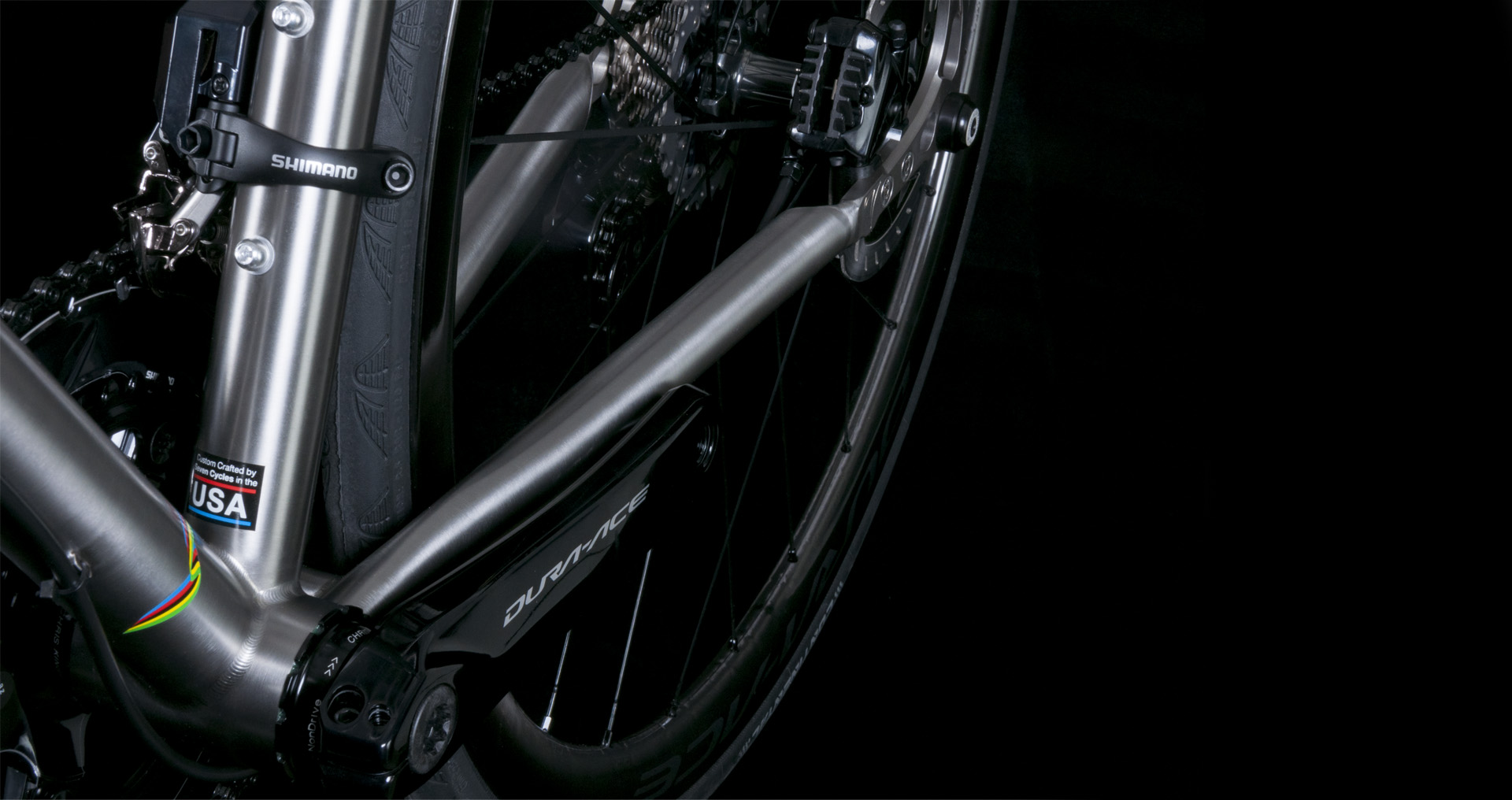 Axiom XX chain stays