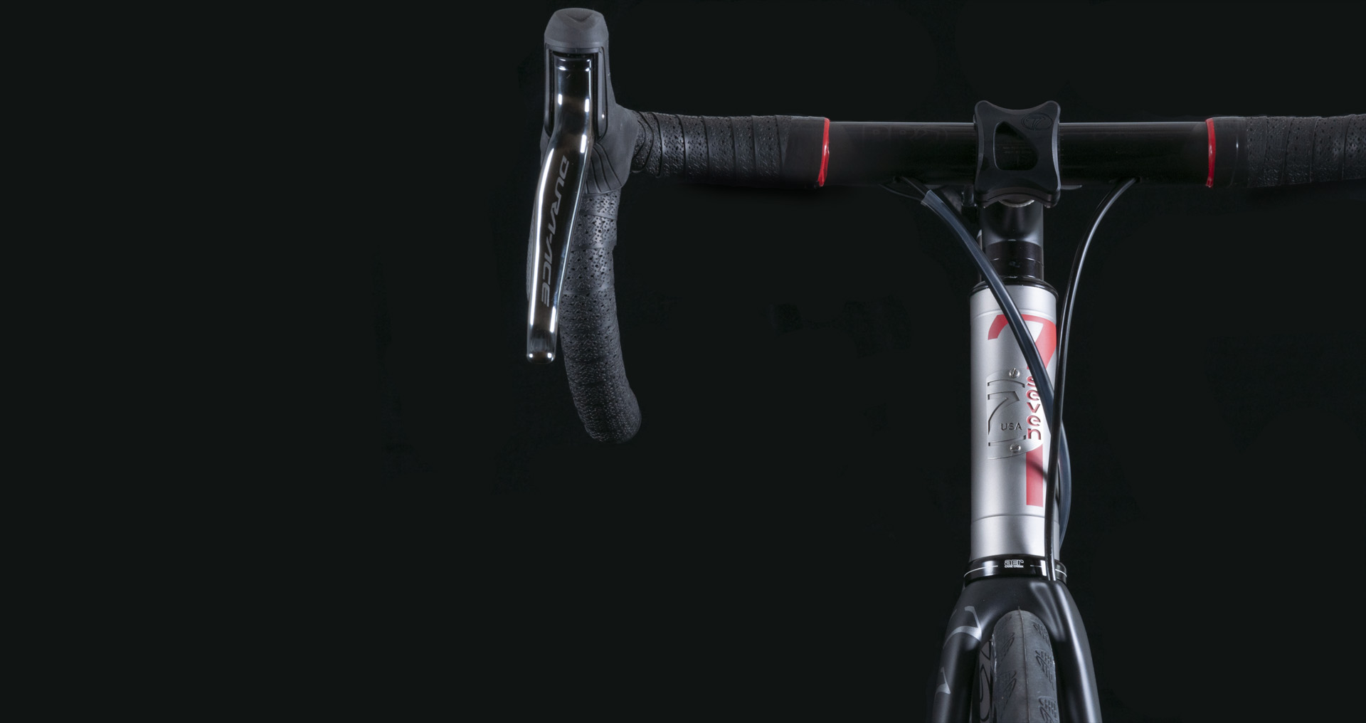 Axiom XX head tube and handlebar
