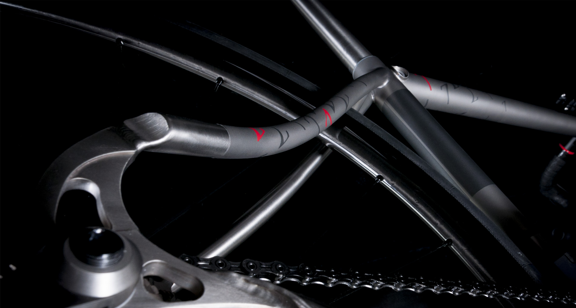Axiom XX Moto seat stays