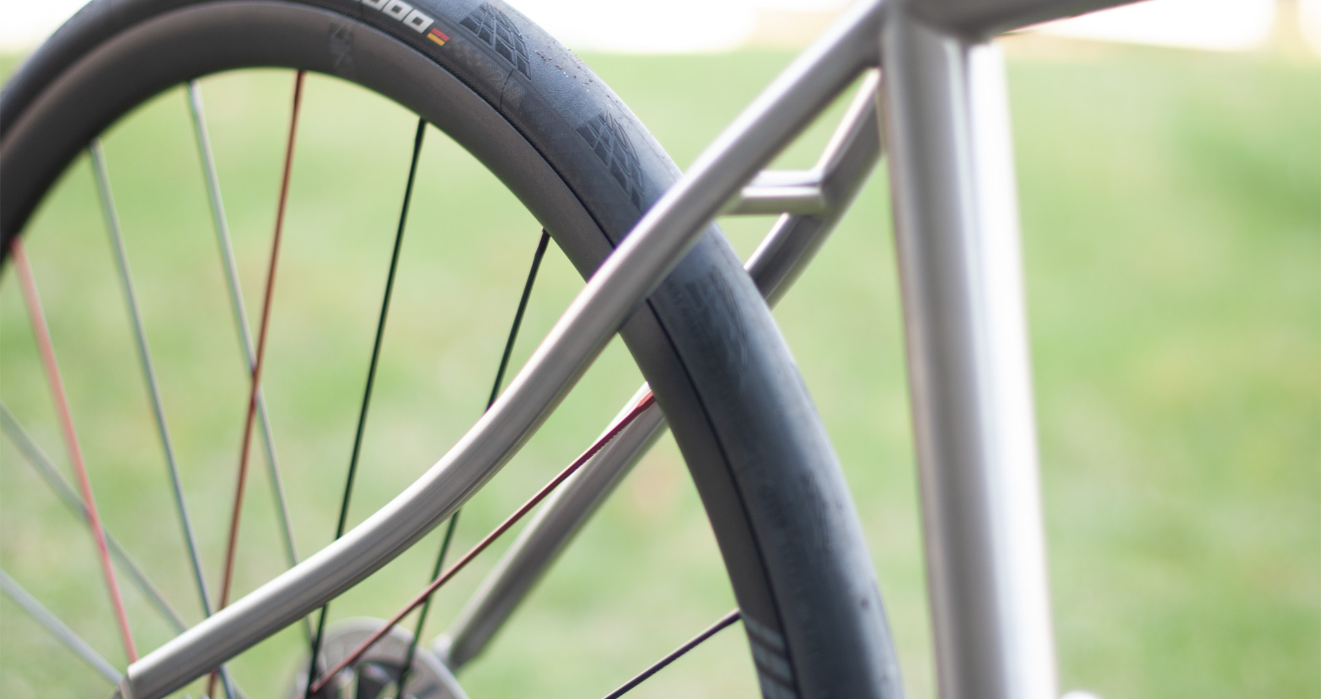 Axiom XX seat stays