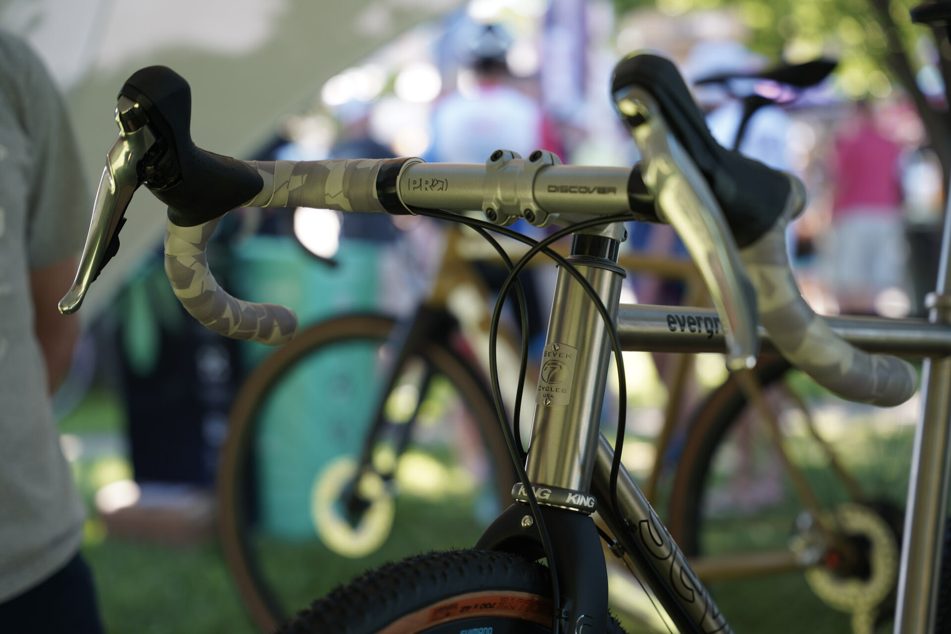 Touring bike