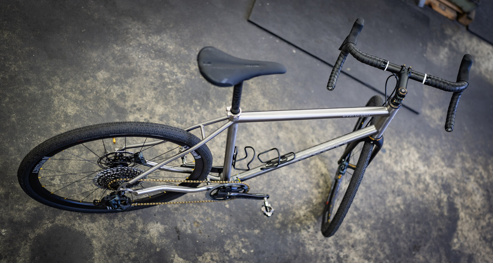 Gravel bike