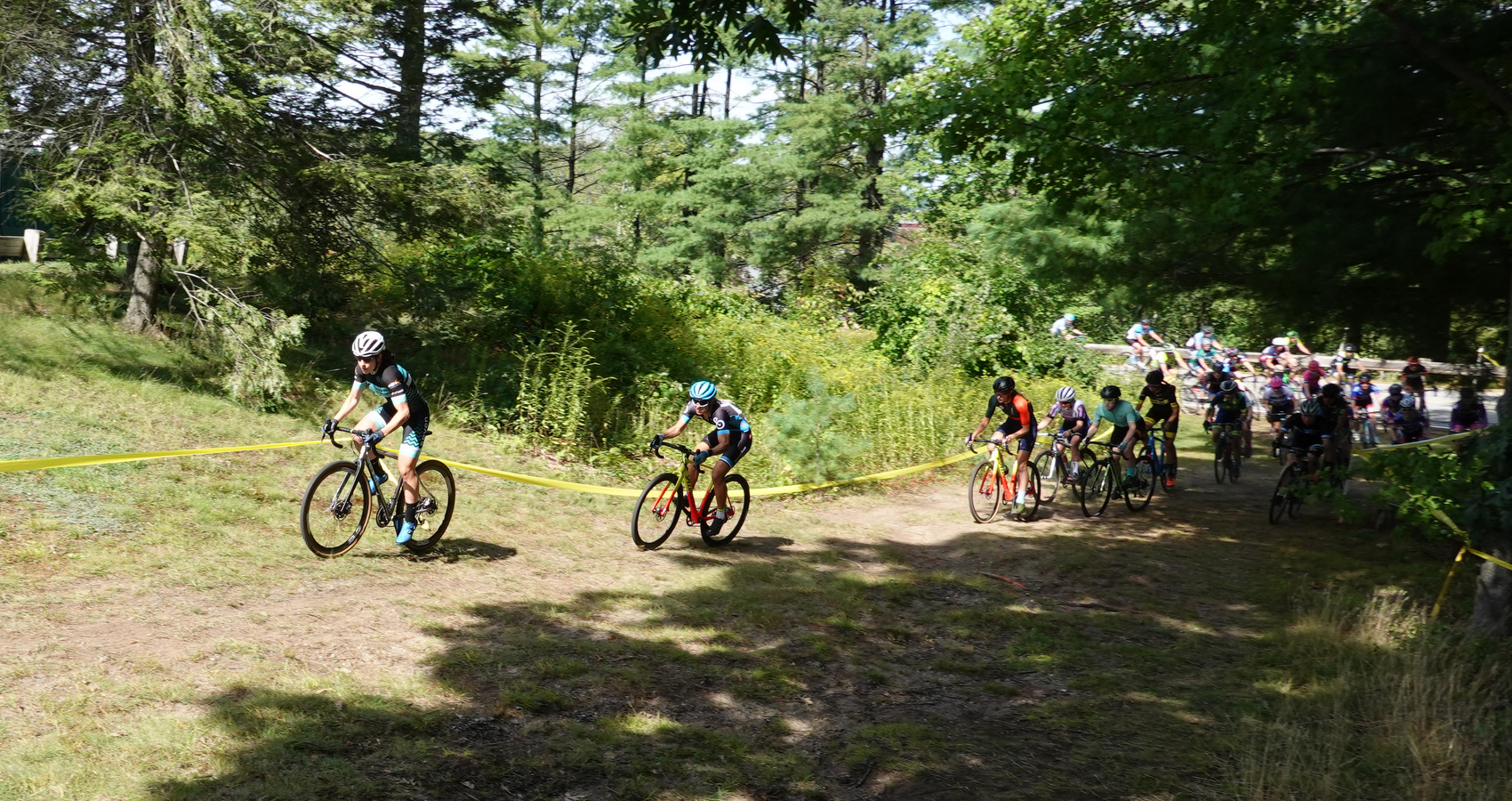 evergreen-ersa-gravel-pulling-away
