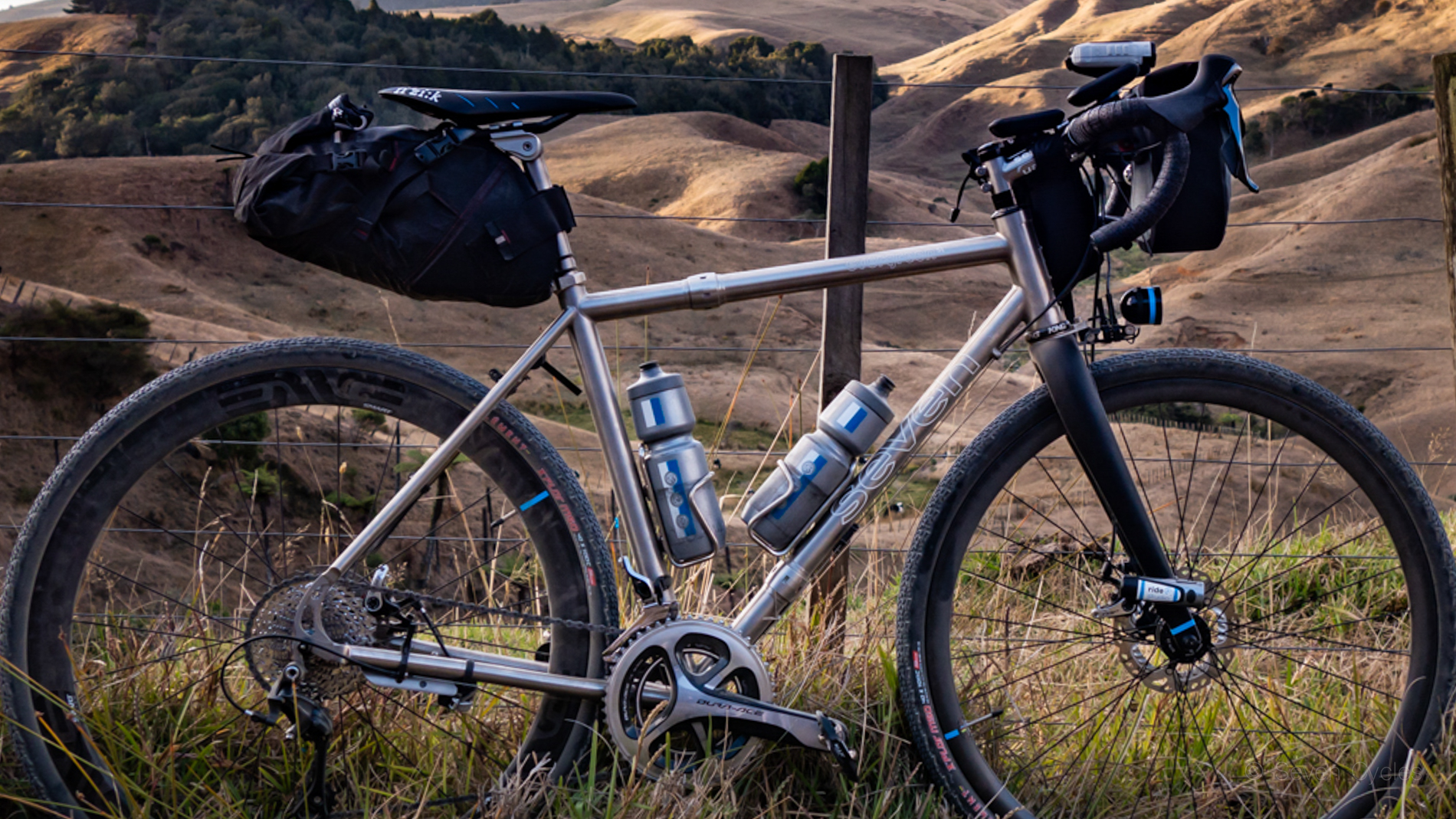 gravel-riding-remote
