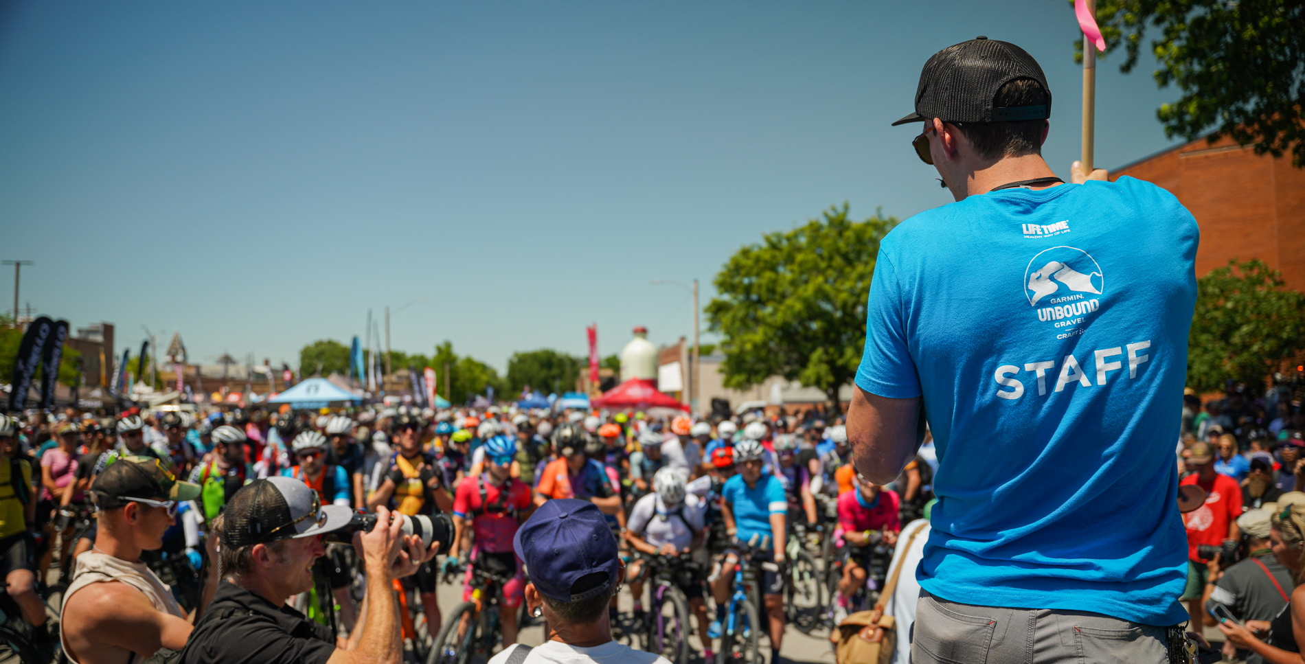Unbound 2022 pre-ride meeting